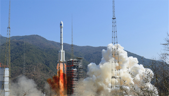 重型,深空探测,液氧煤油,推重比,推力,热防护,试验验证,长征五号,工程样机,材料强度