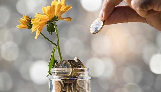 【财经数据】今年GDP增速目标6.5%左右 社保基金去年投资收益率超9%