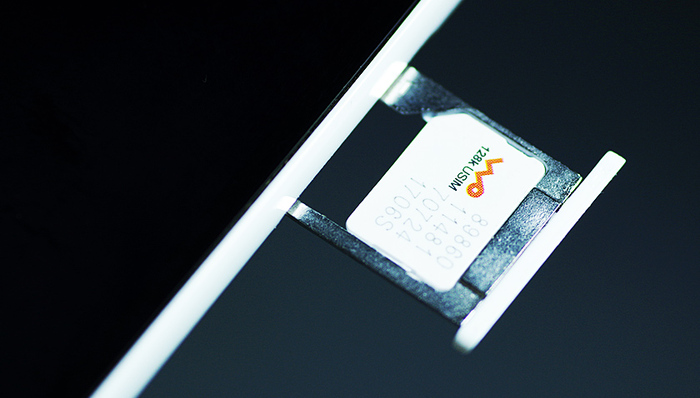 SIM卡,eSIM,号转网,空中下载,Apple,iphone,智能手机,芯片,凤凰新闻,营业厅