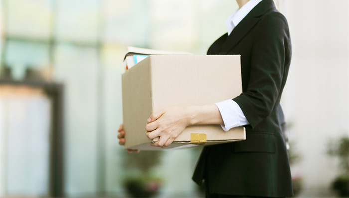 怀孕,外卖小哥,大熊猫成就,弹性离校,学费补贴,高校毕业生,痛经假