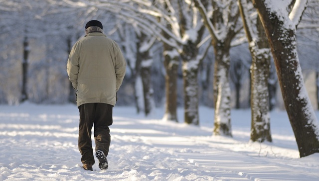 独生子女养老引热议 单独制定补贴政策或有失公平