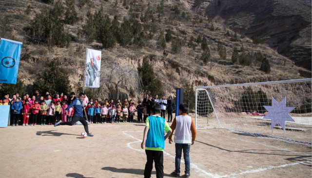 大山脚下的足球热 耐克代表C罗履行了承诺