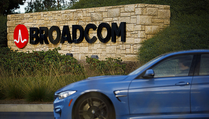 博通,高通,Brocade,特朗普,分析师,Xilinx,Mellanox,智能手机,市值,CFIU