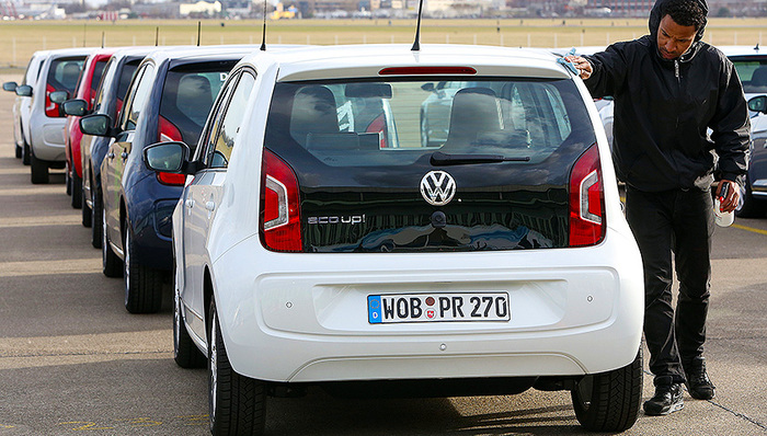 电动汽车,特斯拉,techsina,LG,双积分,大众集团,电池技术,汽车生产商,汽车制造商,车型