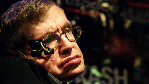 地球将在2600年变火球？霍金吆喝项目不忘警告世界末日