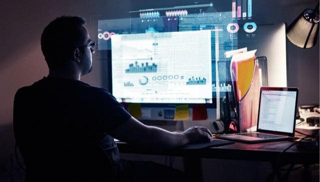 【专访】“未来的工作”已经说烂了 但企业和员工要面对的究竟是什么？