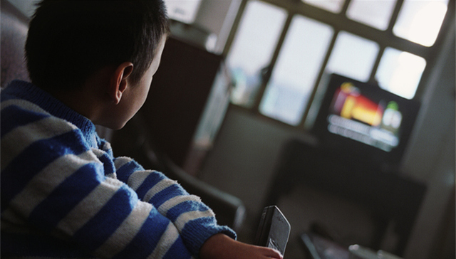 全国人大代表杨先农：细化困境儿童认定标准 尽可能全面覆盖需要帮助的儿童