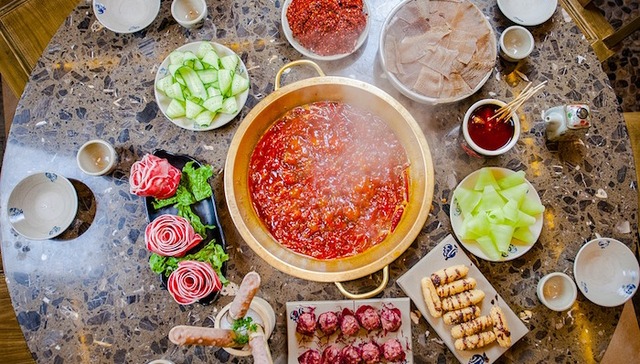 海底捞,奶茶,吃法,百雀羚,爆红,病毒式,餐饮品牌,音视频,答案,番茄牛肉