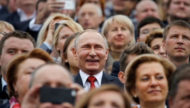 以创纪录得票率赢得总统大选 普京：无论你选谁我都要团结