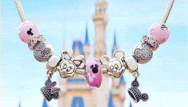 潘多拉可能想用米奇串珠占据全世界的迪士尼 最新的据点选在了巴黎