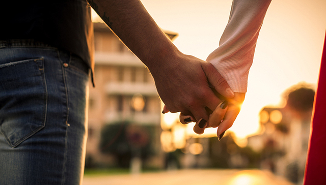 大学男女生有性关系就开除？涉事高校：排查整改