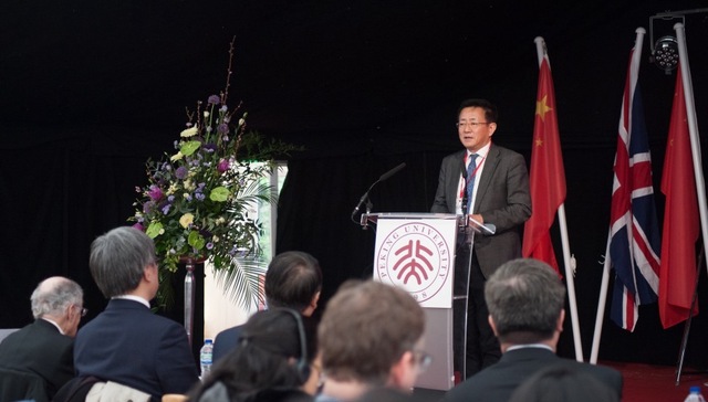 【专访】樊纲：全球化不会止步于贸易战 中国要习惯崛起过程中的噪音