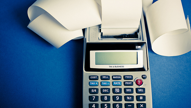 个税起征点,个税改革,政府工作报告,第一财经,答记者问,特许权使用费,工资薪金,个人所得税改革,个人