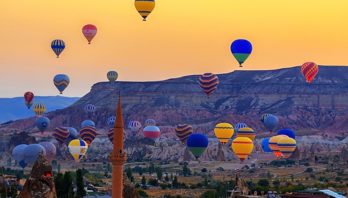 界面周末（第3期）：“全民发钱”的乌托邦实验