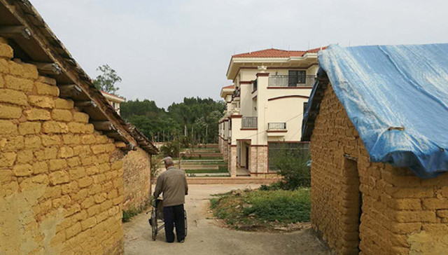 【调查】广东遂溪“送别墅事件”背后：富豪与村民为何错位？