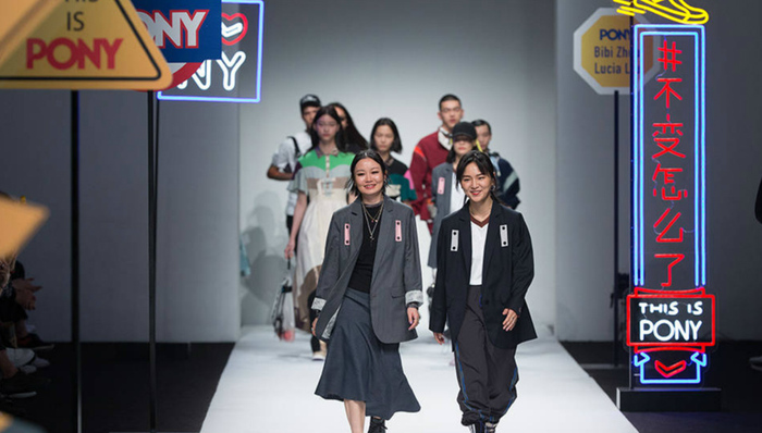 【上海时装周】起码看着这几个有海外背景的品牌 运动风似乎还不会停