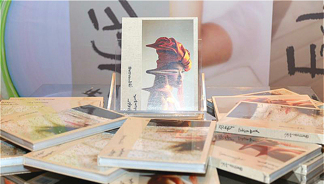 这个95后时装设计师办了本杂志 说要定义中国时尚