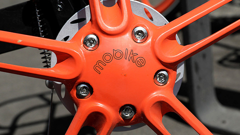 【深度】摩拜卖身背后的资本游戏：单车独角兽最终都逃不脱宿命