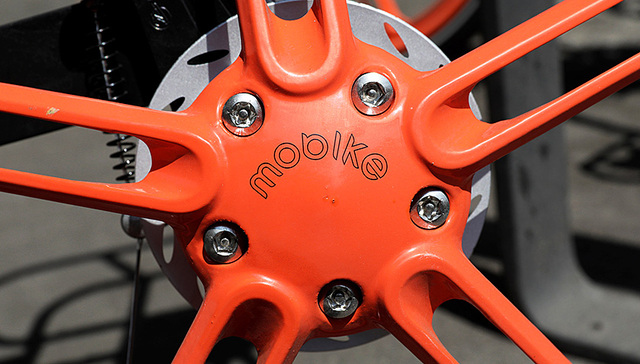 【深度】摩拜卖身背后的资本游戏：单车独角兽最终都逃不脱宿命