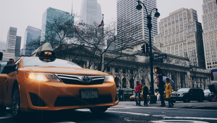 自动驾驶,无人驾驶,谷歌,CarPlay,WaiveCar,PUC,行业分析师,代驾,出租车管理,出