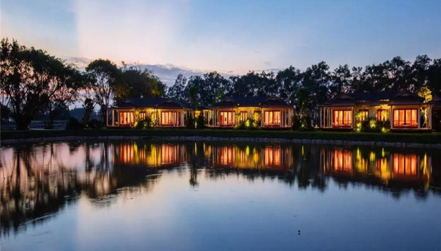 安缦创始人开了家轻奢版“小安缦”，18 栋小岛别墅里私藏 60 间客房