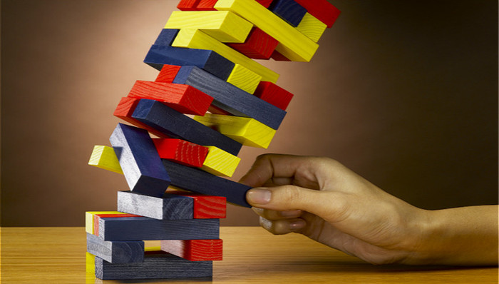 奔驰,宝马,无印良品,数字化,海尔,平台模式,IBM,员工