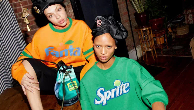 【是日美好事物】无法二选一的雪碧、芬达卫衣 以及Logo做鬼脸的Champion白T