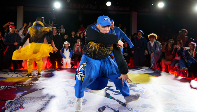 这！就是街舞背后的潮牌生意