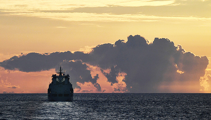 军事训练,text-indent,中国海军,海域进行,justify,text-align,三亚,s