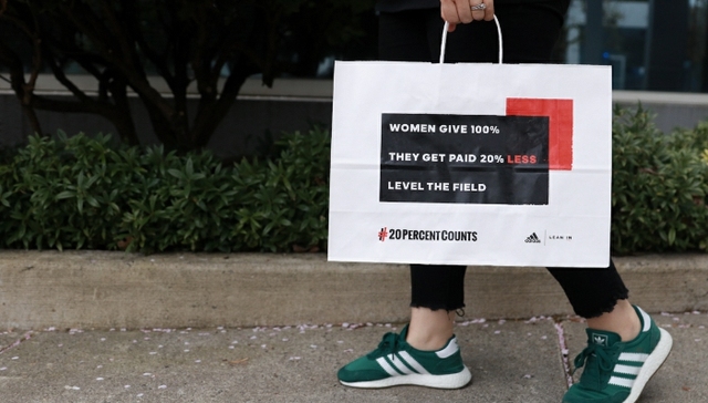 涉性别歧视的耐克尴尬了 阿迪达斯高调声援男女同酬