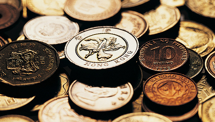 港元跌至7.85创2005年来最低 金管局：未必一定触发弱方兑换保证