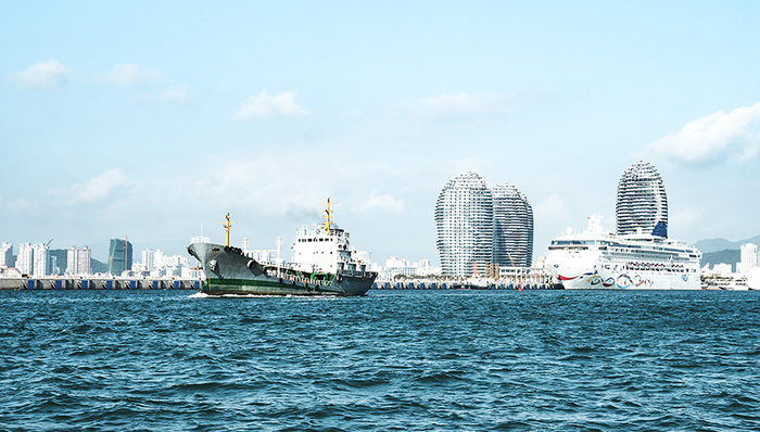 海南三十而立：从自由贸易港驶向泛南海合作圈