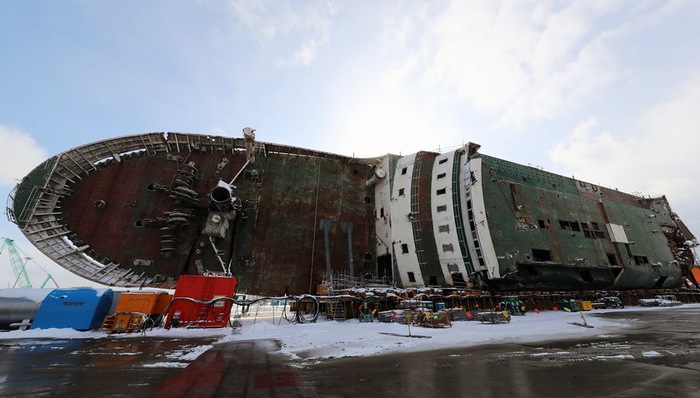 潜艇,韩国海军,韩媒,船体,雷达,外力撞击,集装箱,物体,炸锅,减摇鳍