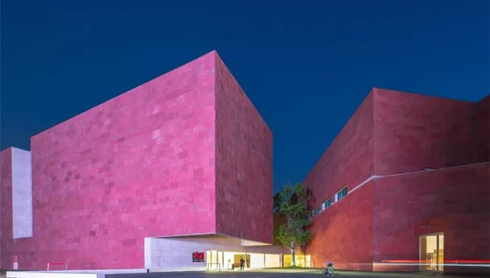 杭州有个大师级打卡圣地，王澍、隈研吾的设计随便拍都是大片