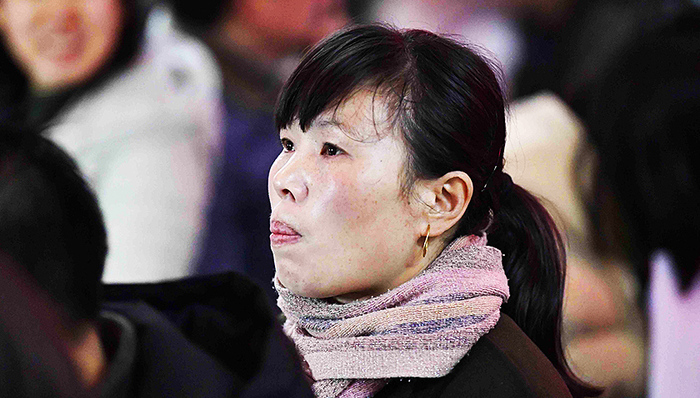 text-indent,农民工就业,欧菲,就业形势,就业岗位,style,找工,送餐员,快递件,政府