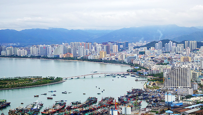 改革开放,历史关头,改革发展,justify,text-indent,text-align,试验田