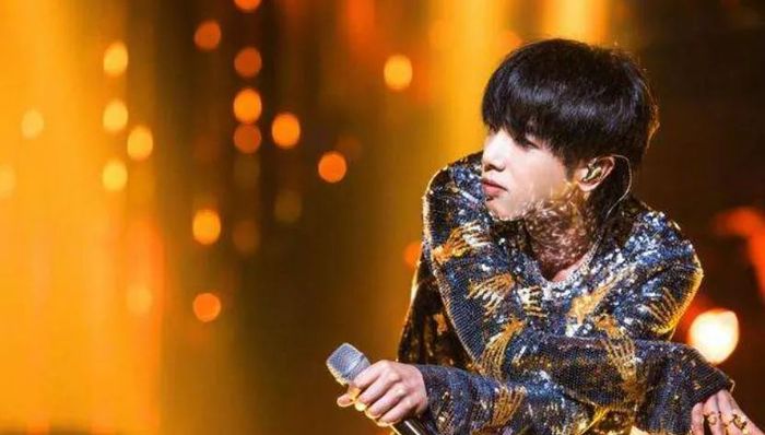 天娱,华晨宇,选秀,歌王,伯乐,歌手,末代,粉丝,齐天,火星