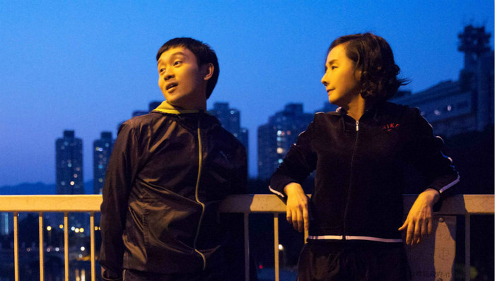 【个人意见】《黄金花》：一首略有瑕疵的母爱赞歌