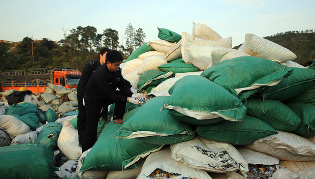 中国自2018年年底起还将禁止另外16种废金属、化学废品的进口