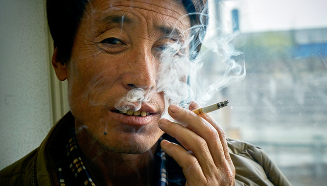 绿皮火车,吸烟,连接,情感