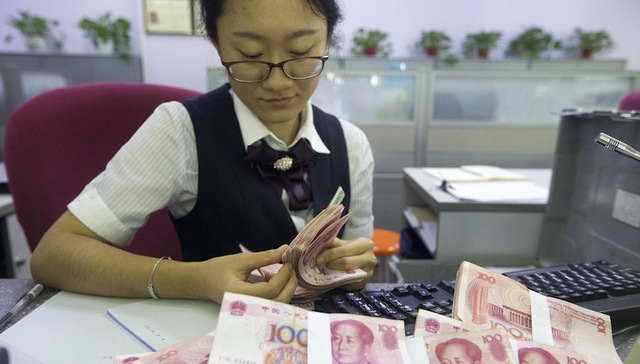 【财经数据】人民币汇率创10日新低 一季度个人房贷同比少增1750亿