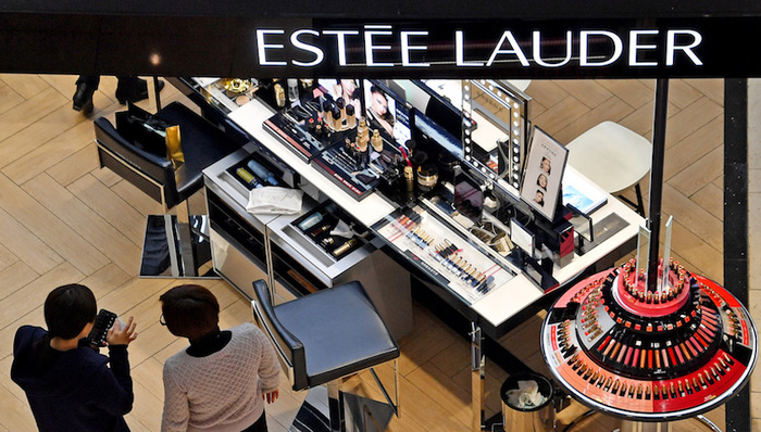 雅诗兰黛,数字化