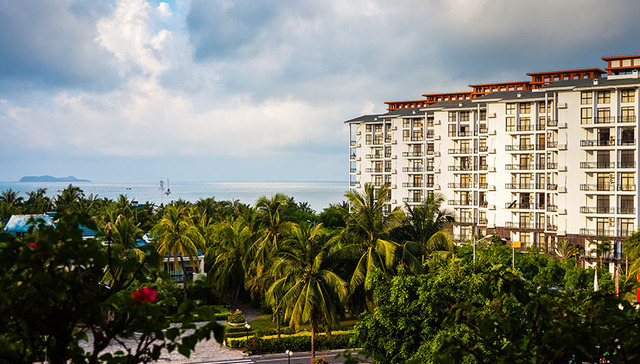 海南深夜宣布全域限购 数千亿炒房资金被“关门打狗”