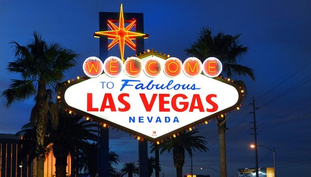 “赌城”交织电竞梦