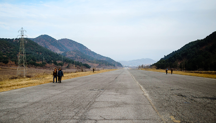 游客,朝鲜,事故调查,事故应急,text-indent,中国公民,外交部发言人,中方,重大交通事故