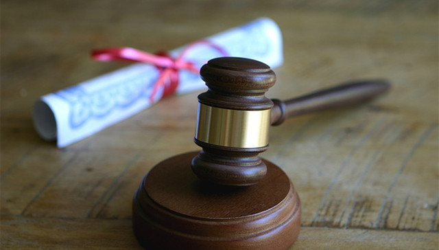 翟欣欣,苏享茂,代理律师