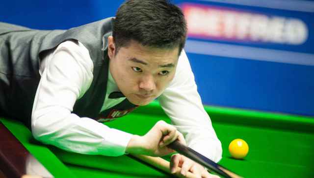 【体育早报】勇士队内出现偷窃事件 马竞、阿森纳连遭伤病困扰