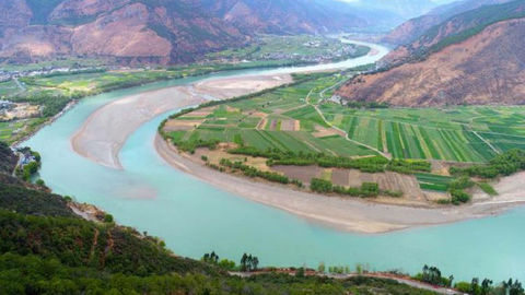 【美丽中国长江行】“美丽中国长江行一一共舞长江经济带·生态篇”网络主题活动启动