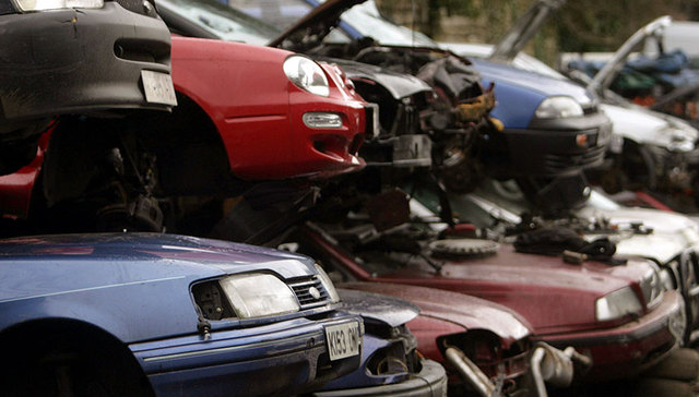 新华社：正规回收率不到30% 每年数百万辆报废汽车去哪儿了？
