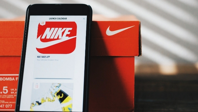 与Facebook推出线上零售新体验 耐克数字营销不甘落后